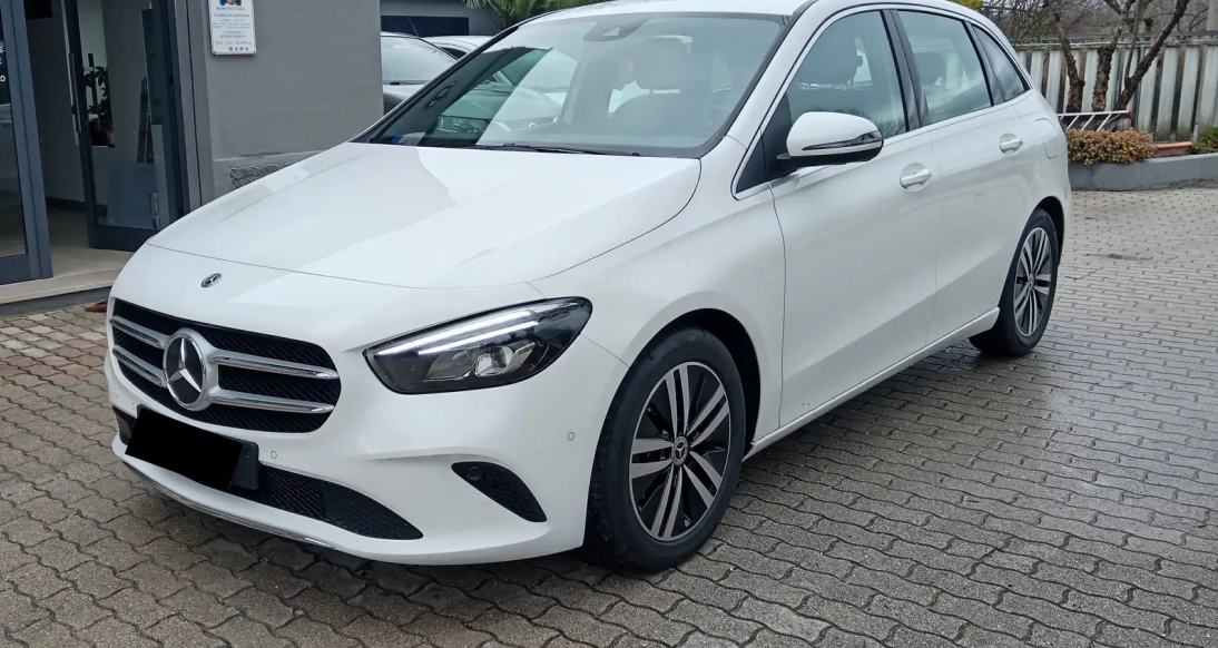 Left hand drive MERCEDES B CLASS B 180 d Sport Plus